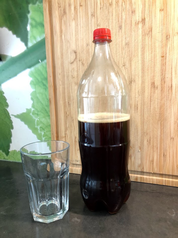 Ananasfrisdrank of tepache